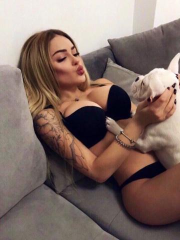 Эльвира Royal Блондинка